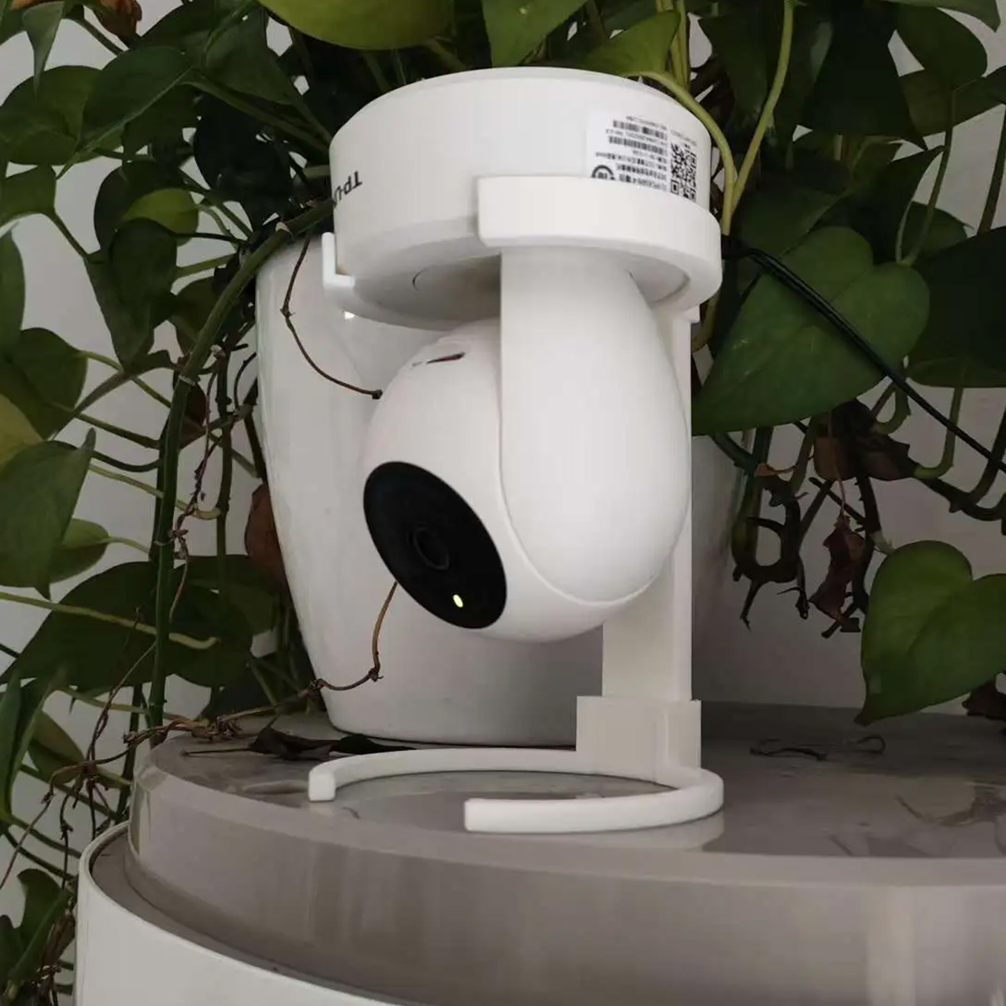 TP-Link スマートホームセキュリティカメラ用逆さカメラ - Home Security Tp Link のレビューと価格